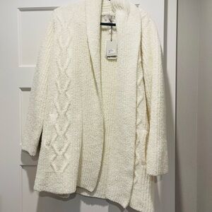 NWT Barefoot Dreams Cream Sweater